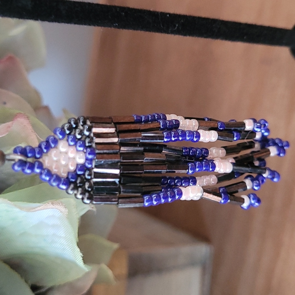💖 Handbeaded Earrings - Picture 3 of 8